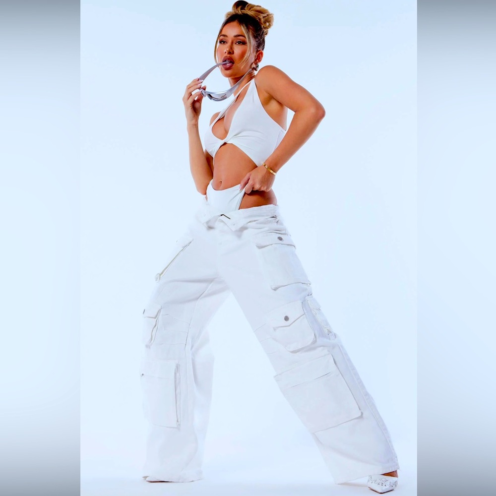 Fashionnova Lily high rise cargo jeans White